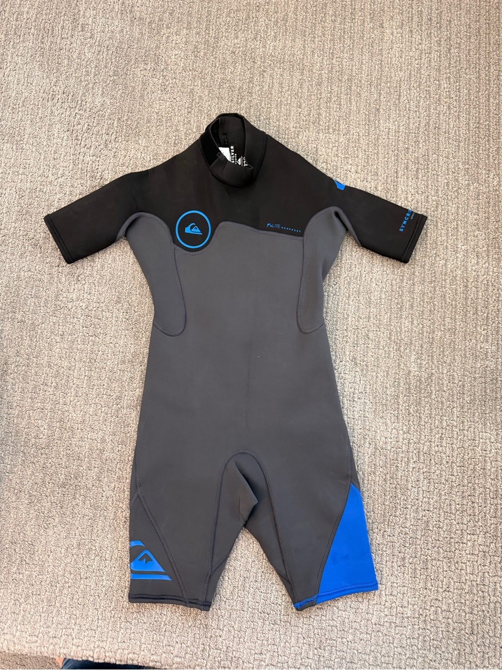 Quiksilver Kids Short Sleeve Wetsuit — Black & Gray with Blue Highlights